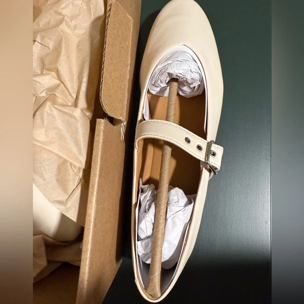 Madewell Remy Mary Jane Flat - Picture 3 of 6